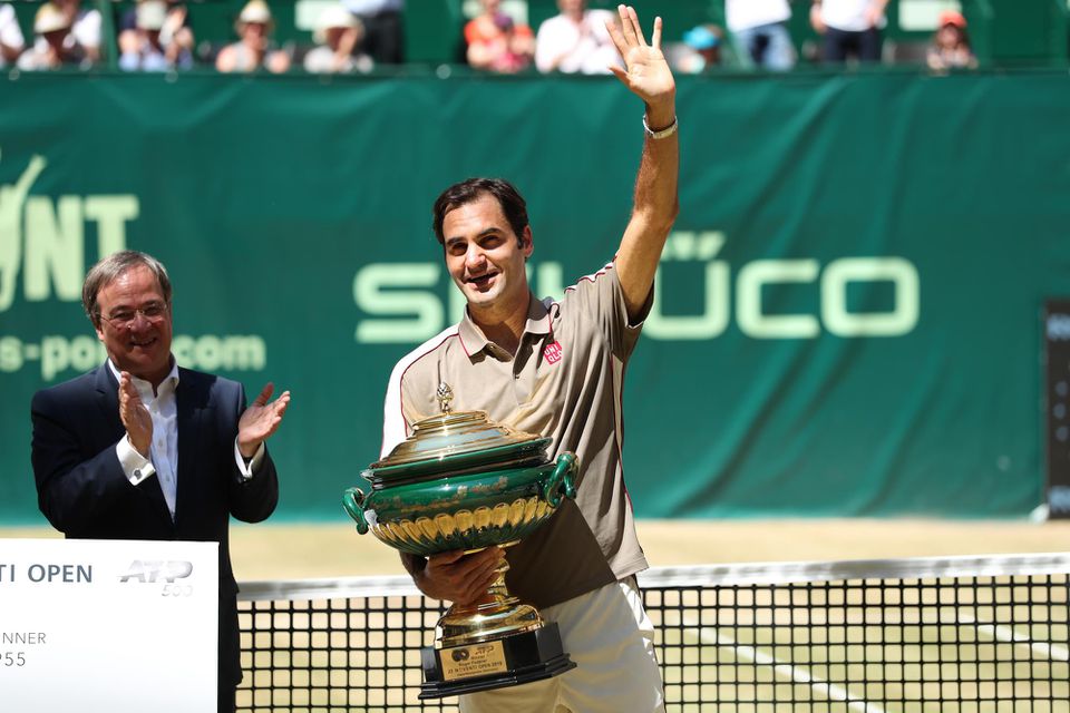 Roger Federer s titulom v Halle