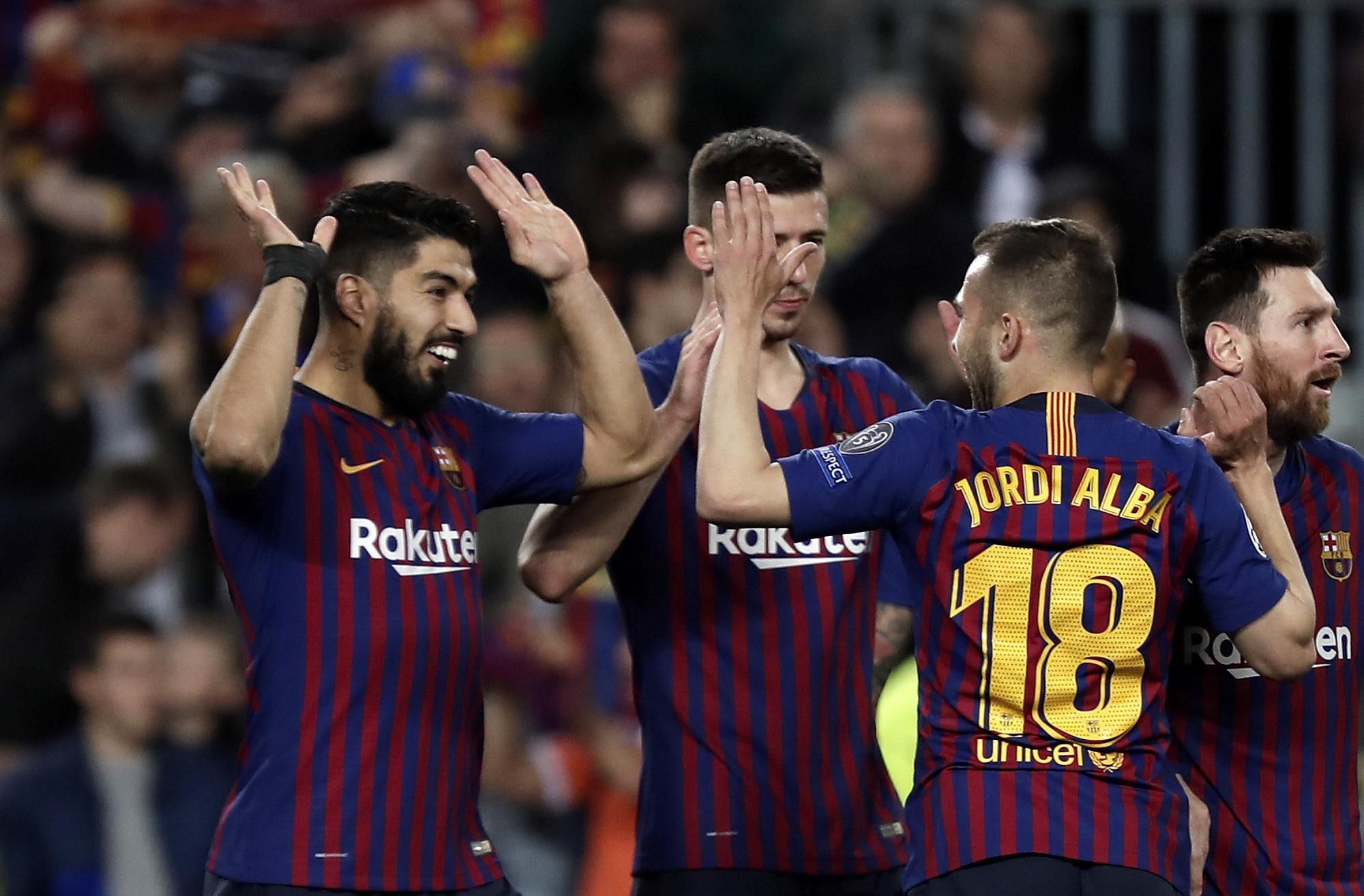 Radosť hráčov FC Barcelona.