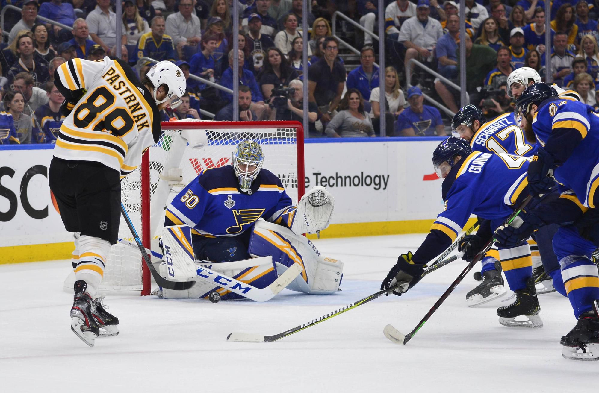 Jordan Binnington v akcii.