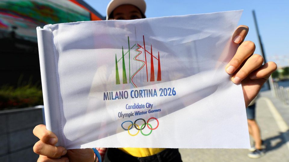Miláno a Cortina d'Ampezzo budú dejiskami zimných olympijských hier v roku 2026.