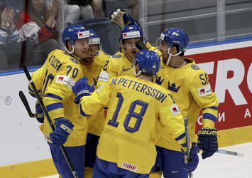 Hokejová reprezentácia Švédska má nového trénera