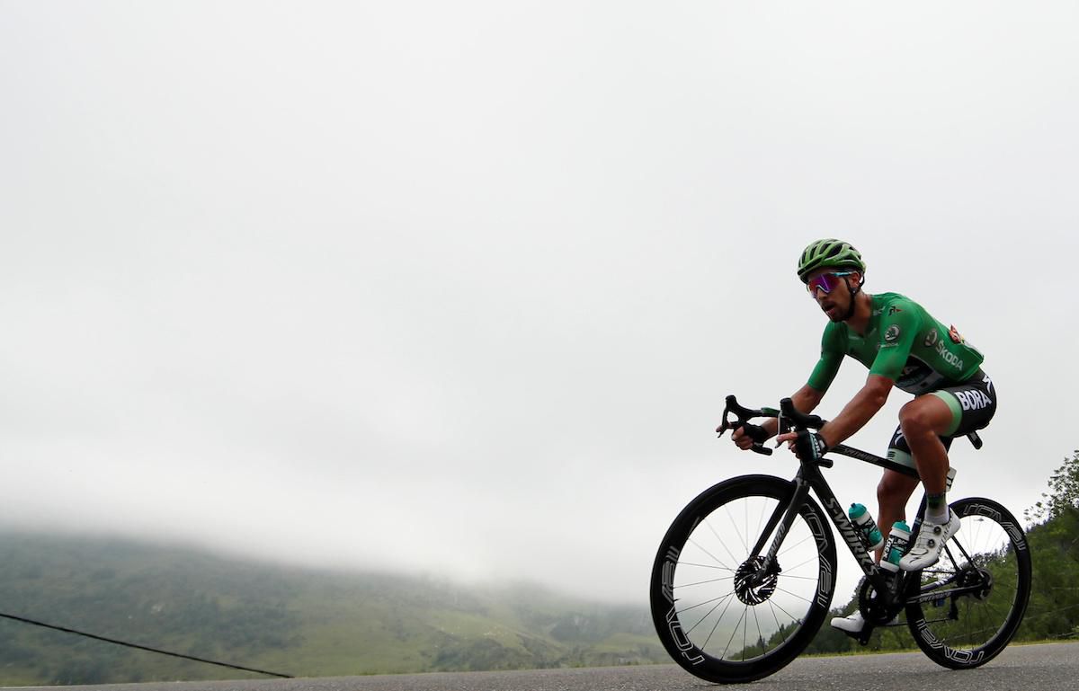 Peter Sagan na Tour de France v zelenom drese.