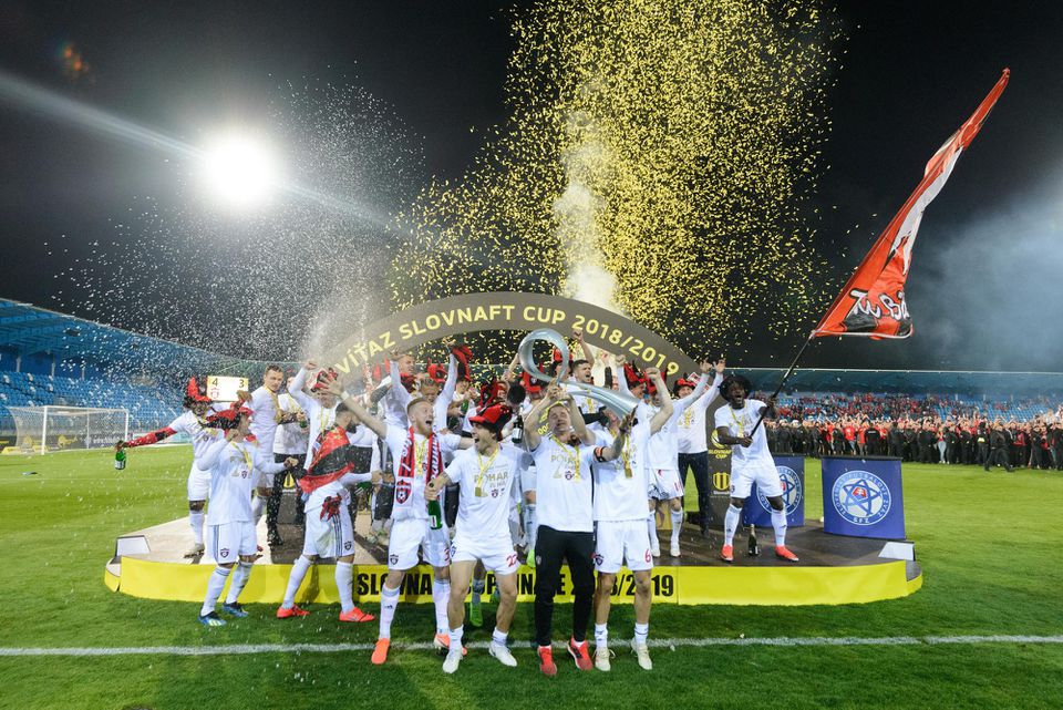 Futbalisti FC Spartak Trnava sa stali víťazmi jubilejného 50. ročníka SP - Slovnaft Cupu.