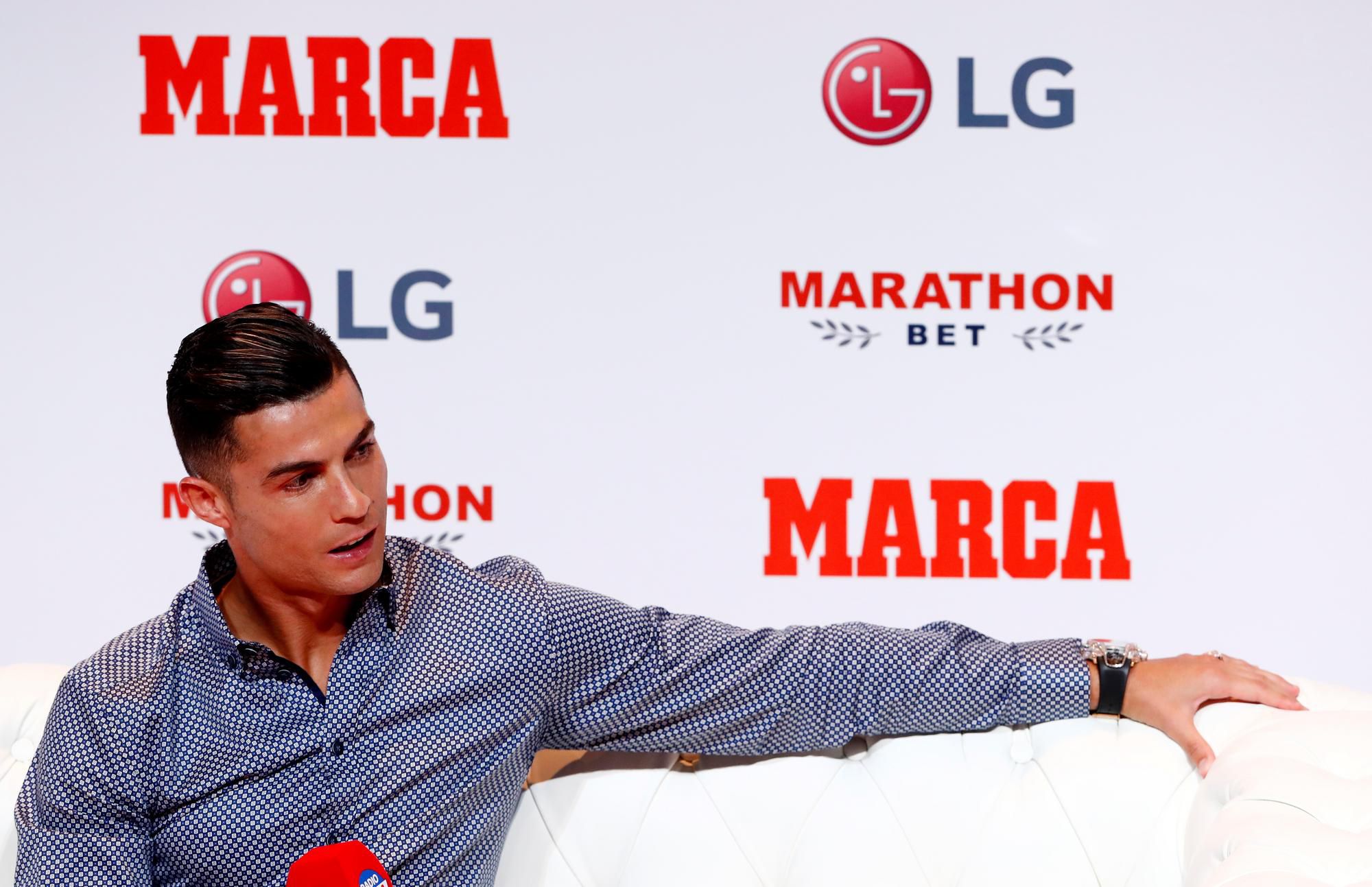 Cristiano Ronaldo počas rozhovoru na odovdávaní ceny Marca Leyenda.