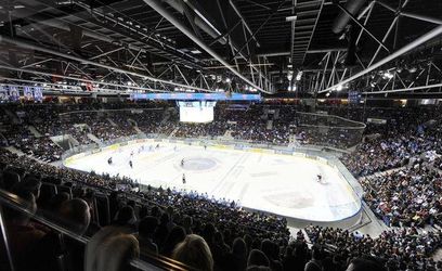 HC Slovan získal na splatenie dlhov voči mestu ďalší mesiac, rozhodli poslanci Bratislavy