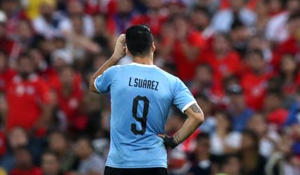 Premotivovaný Suárez pobavil futbalový svet. Penalta za ruku brankára