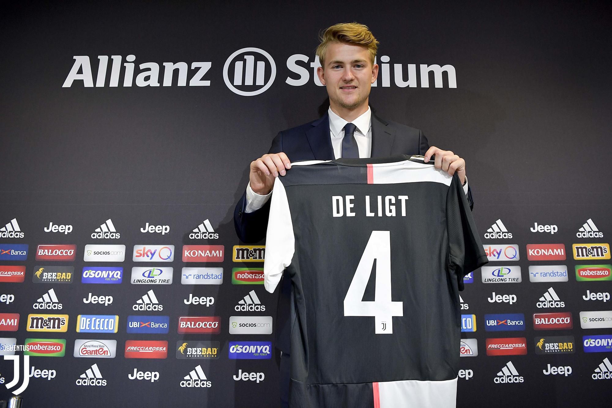 Matthijs de Ligt s dresom Juventusu.