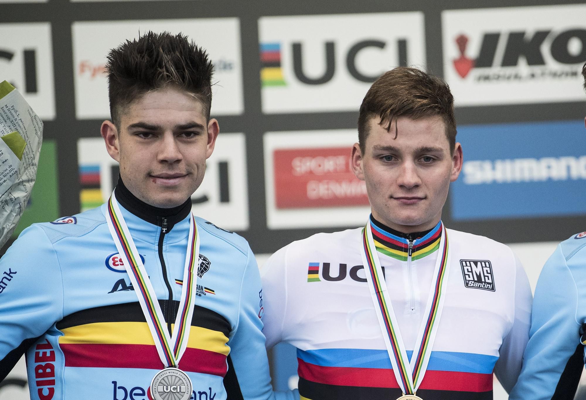 Mladí Belgičania Wout van Aert a Mathieu van der Poel