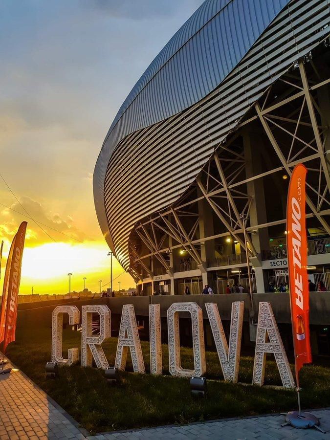 UEFA uzavrela rumunskému klubu Universitatea Craiova štadión na dva zápasy.