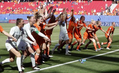 MS žien: Do semifinále Holandsko a Švédsko