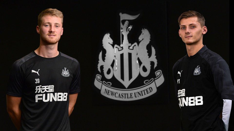 Novými posilami anglického futbalového klubu Newcastle United sa stali stredopoliar Kyle Scott a brankár Jake Turner.