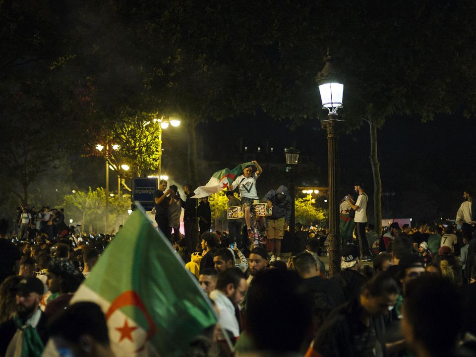 Oslavy Alžírčanov žijúcich vo Francúzsku.