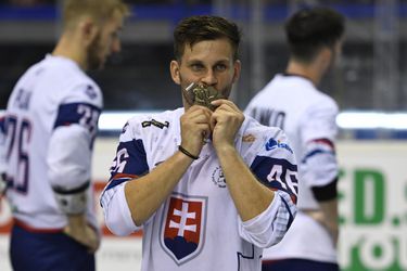 MS v hokejbale 2019: Rampáček ukončil kariéru dvomi titulmi, Martinusík sa obával zásnub