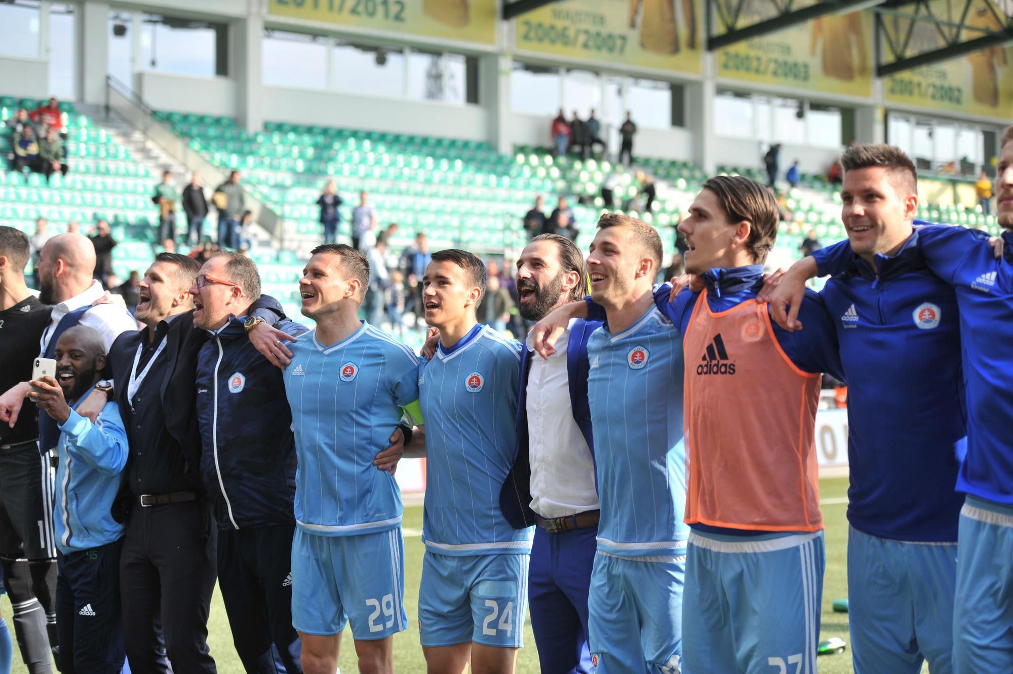 Futbalisti Slovana Bratislava oslavujú majstrovský titul