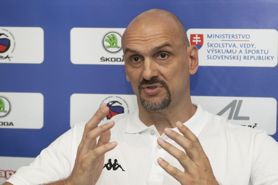 Tréner mužskej basketbalovej reprezentácie Slovenska Žan Tabak.