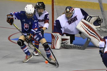 MS v hokejbale 2019: Slovenky prehrali s USA a skomplikovali si postup do finále