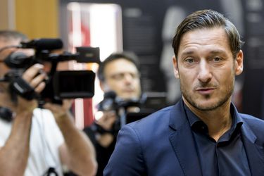 Francesco Totti ohlásil koniec v AS Rím a skritizoval majiteľa klubu