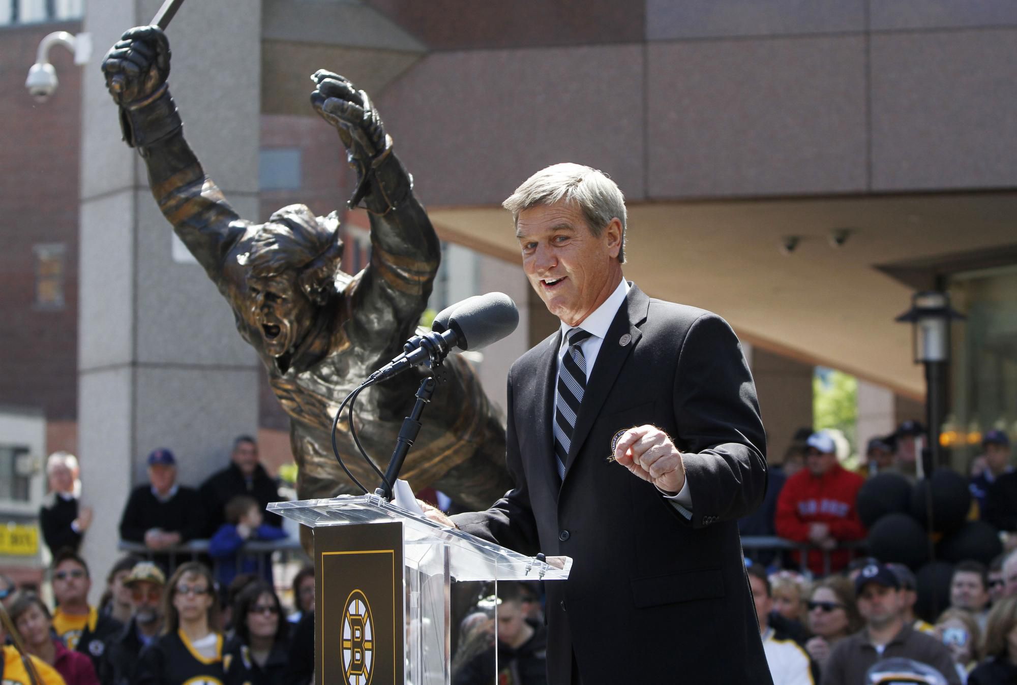 Bobby Orr.