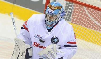 Brankár belasých Konrád po prehre: „Pre Slovan je najpodstatnejšia KHL“