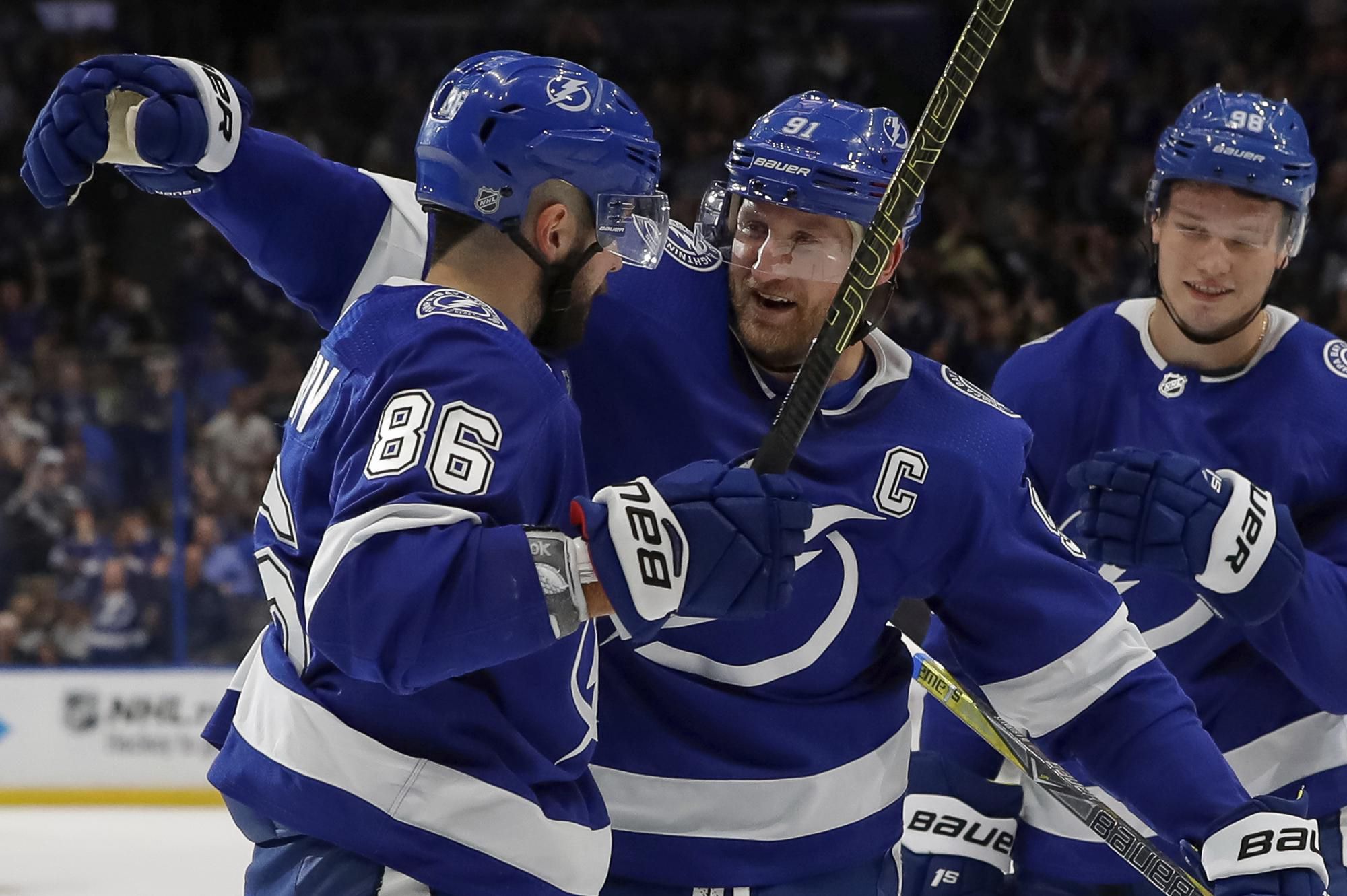 Steve Stamkos a Nikita Kučerov z Tampy Bay