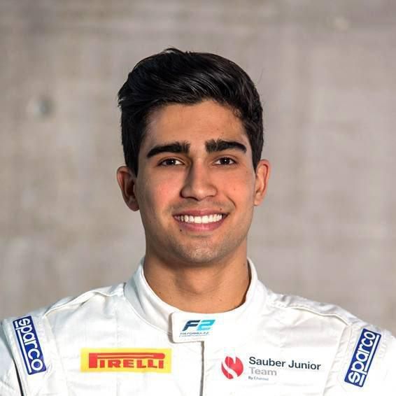 Americký tínedžer Juan Manuel Correa sa ako testovací jazdec pripojil k tímu F1 Alfa Romeo.