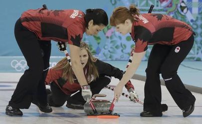 Curling: Švédky s Kanaďankami do semifinále