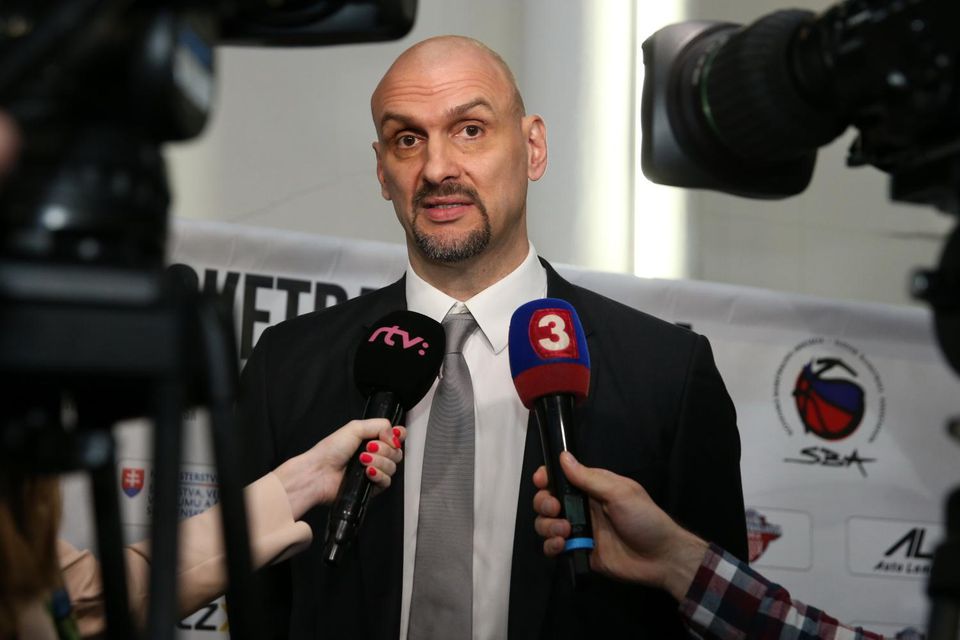 Novým trénerom basketbalistov SR sa stal Žan Tabak.