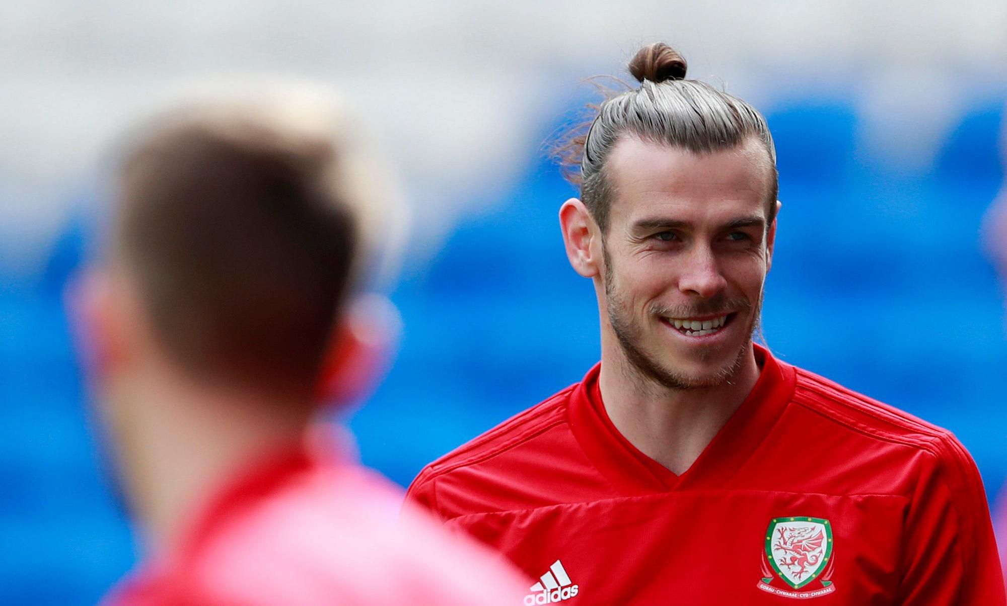 Gareth Bale, Wales