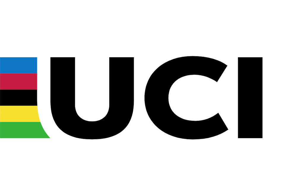 UCMedzinárodná cyklistická únia (UCI).