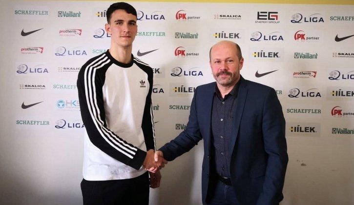 Filip Blažek bude do konca sezóny hosťovať v druholigovom MFK Skalica.