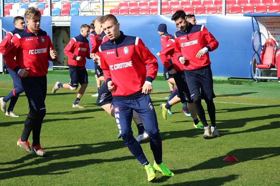 Samuel Mráz, FC Crotone