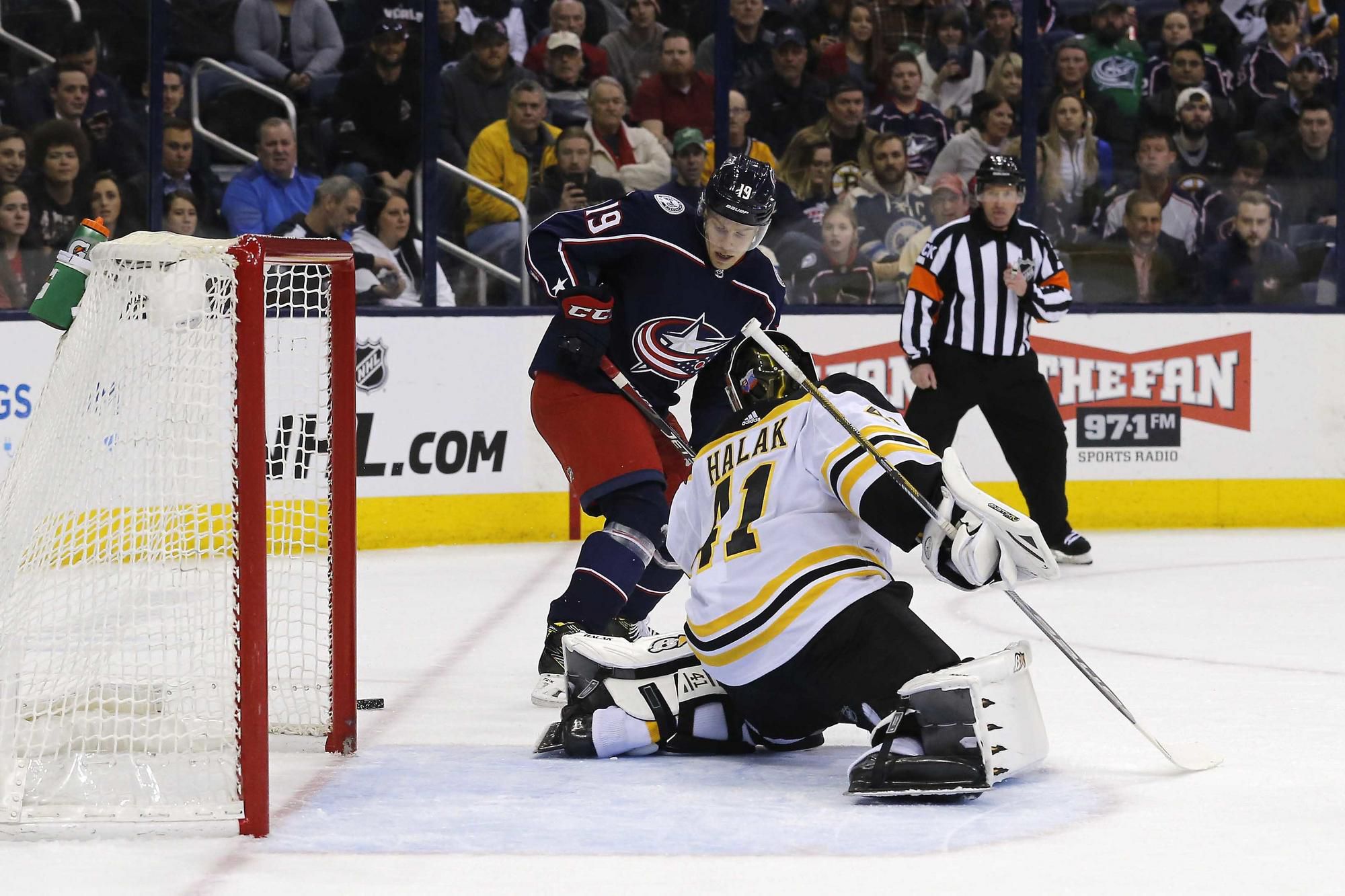 Jaroslav Halák (Boston Bruins) v zápase s Columbusom.