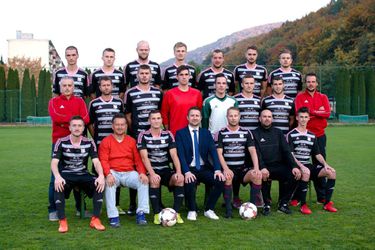 Ďalšia nepríjemnosť pre slovenský futbal, klubu z Trenčianskych Teplíc hrozí zánik