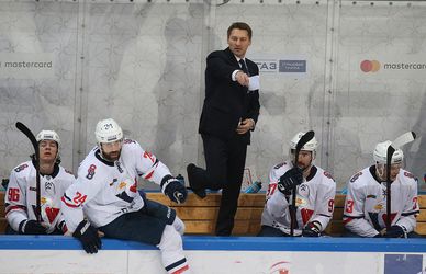 HC Slovan v predposlednom zápase sezóny schytal od Jokeritu debakel