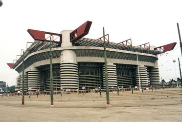 Inter a AC Miláno sa budú sťahovať, legendárne San Siro zrovnajú so zemou