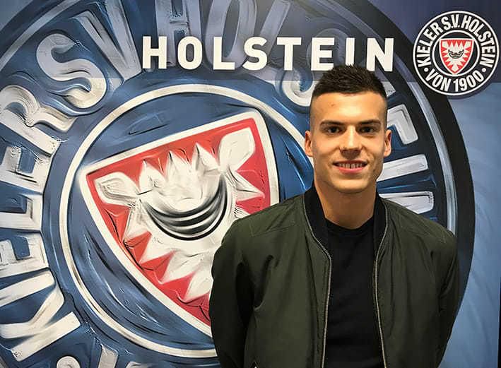 László Bénes bude hosťovať v druholigovom nemeckom klube Holstein Kiel.