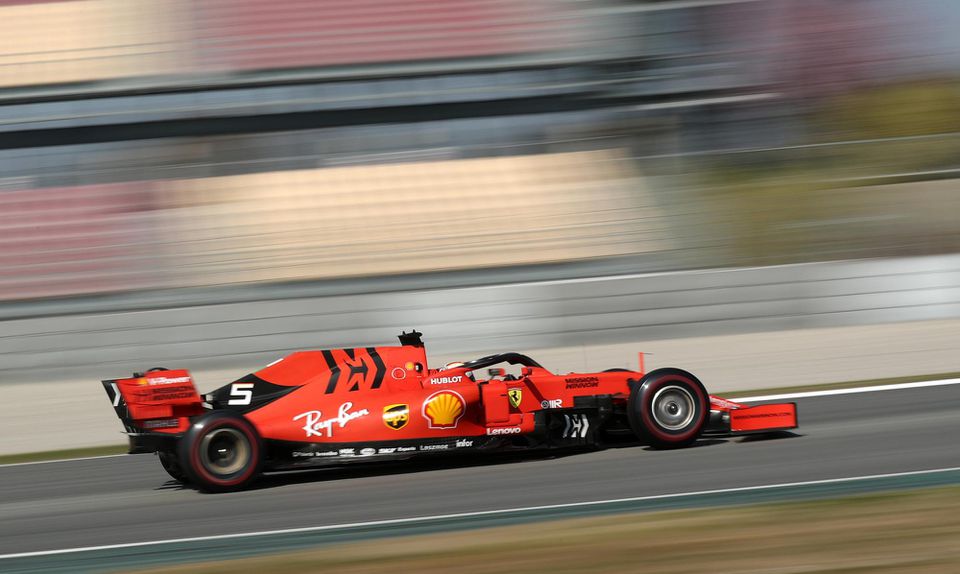 Sebastian Vettel počas testov
