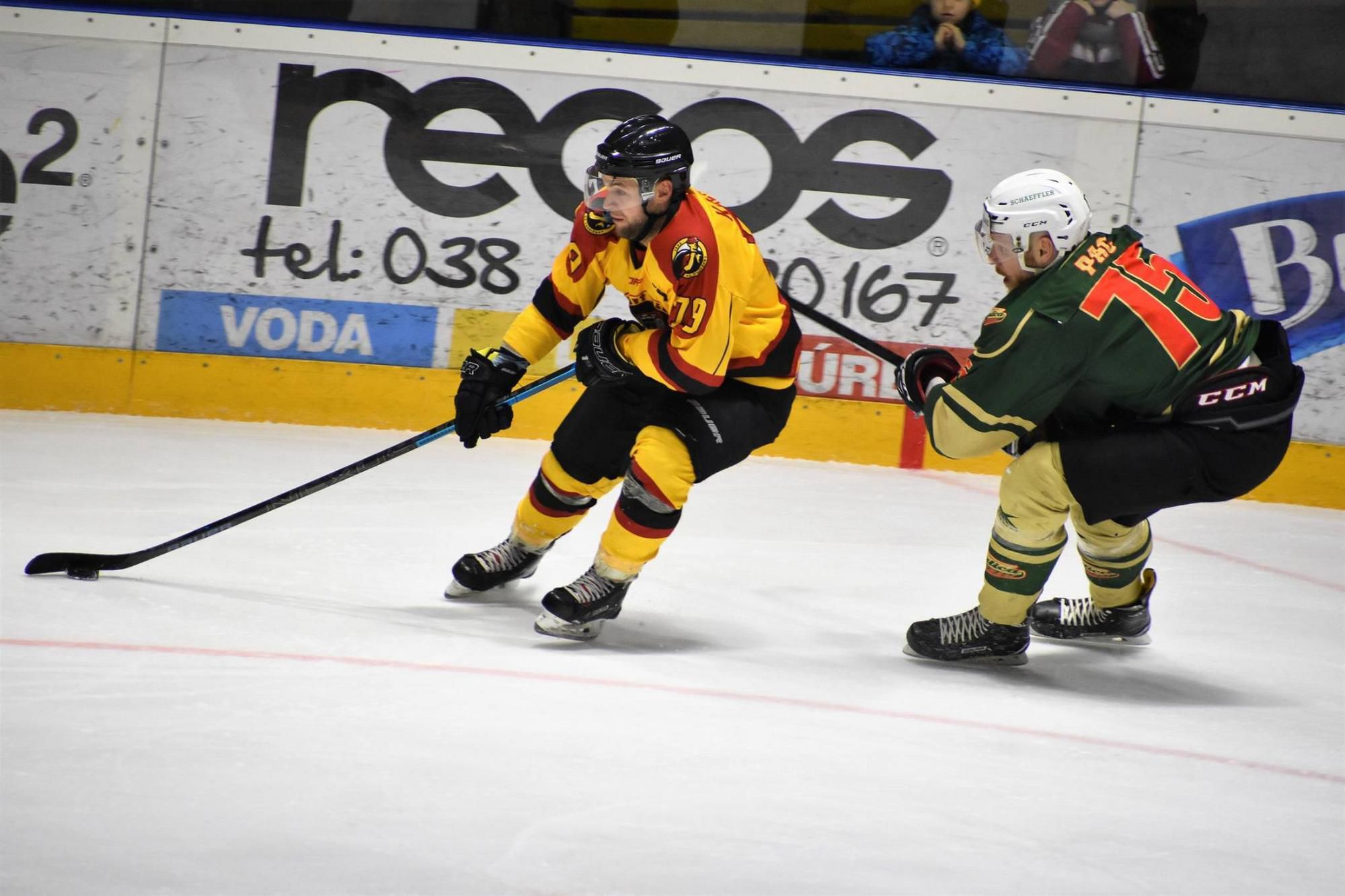 Martin Kalináč v drese HC Topoľčany.