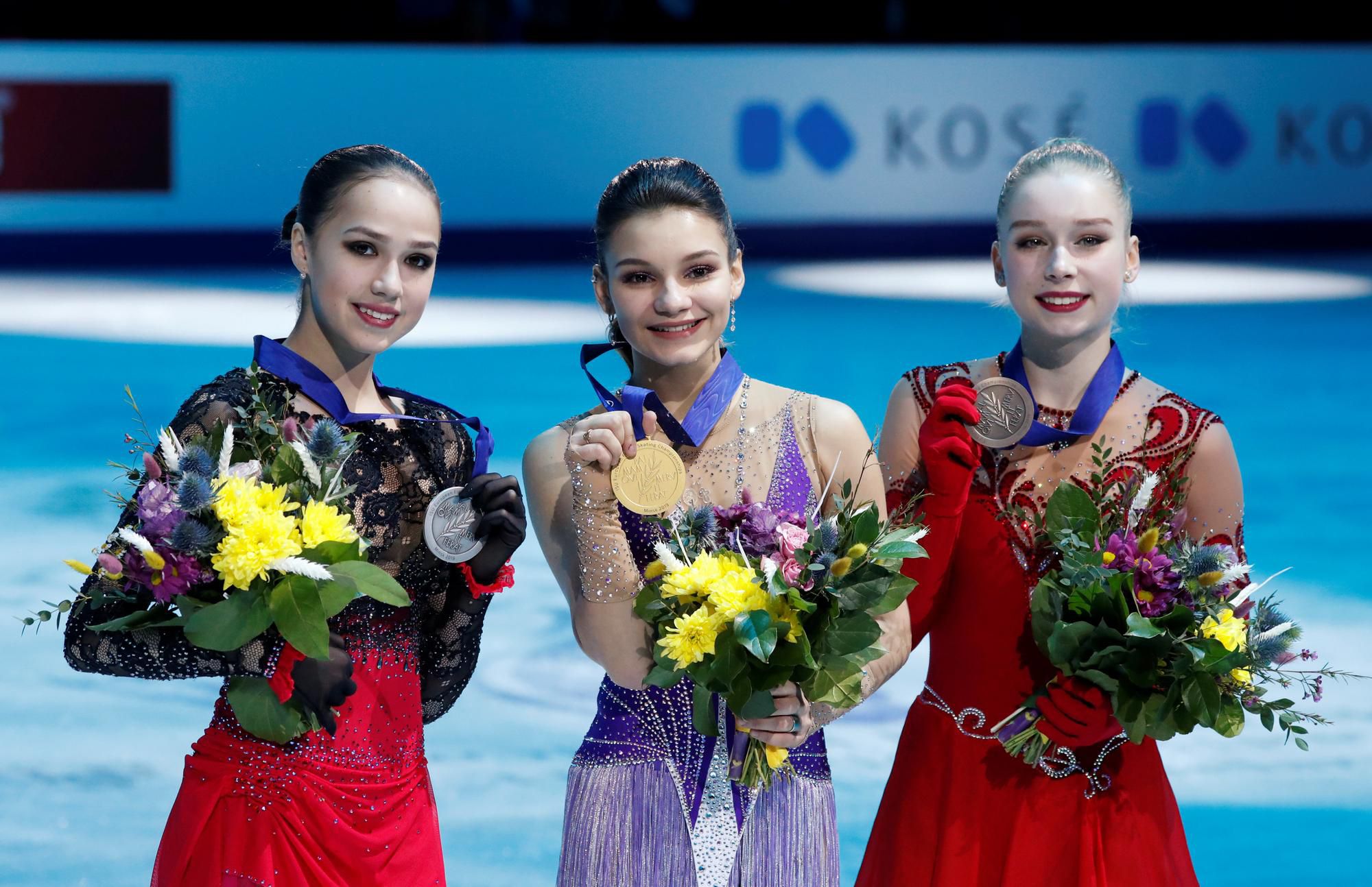 1. Sofia Samodurovová (Rus.), 2. Alina Zagitovová (Rus.), 3. Viveca Lindforsová (Fín.).