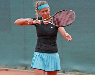 ITF Trnava: Kučová neuspela v 2. kole dvojhry, Škamlová do semifinále štvorhry