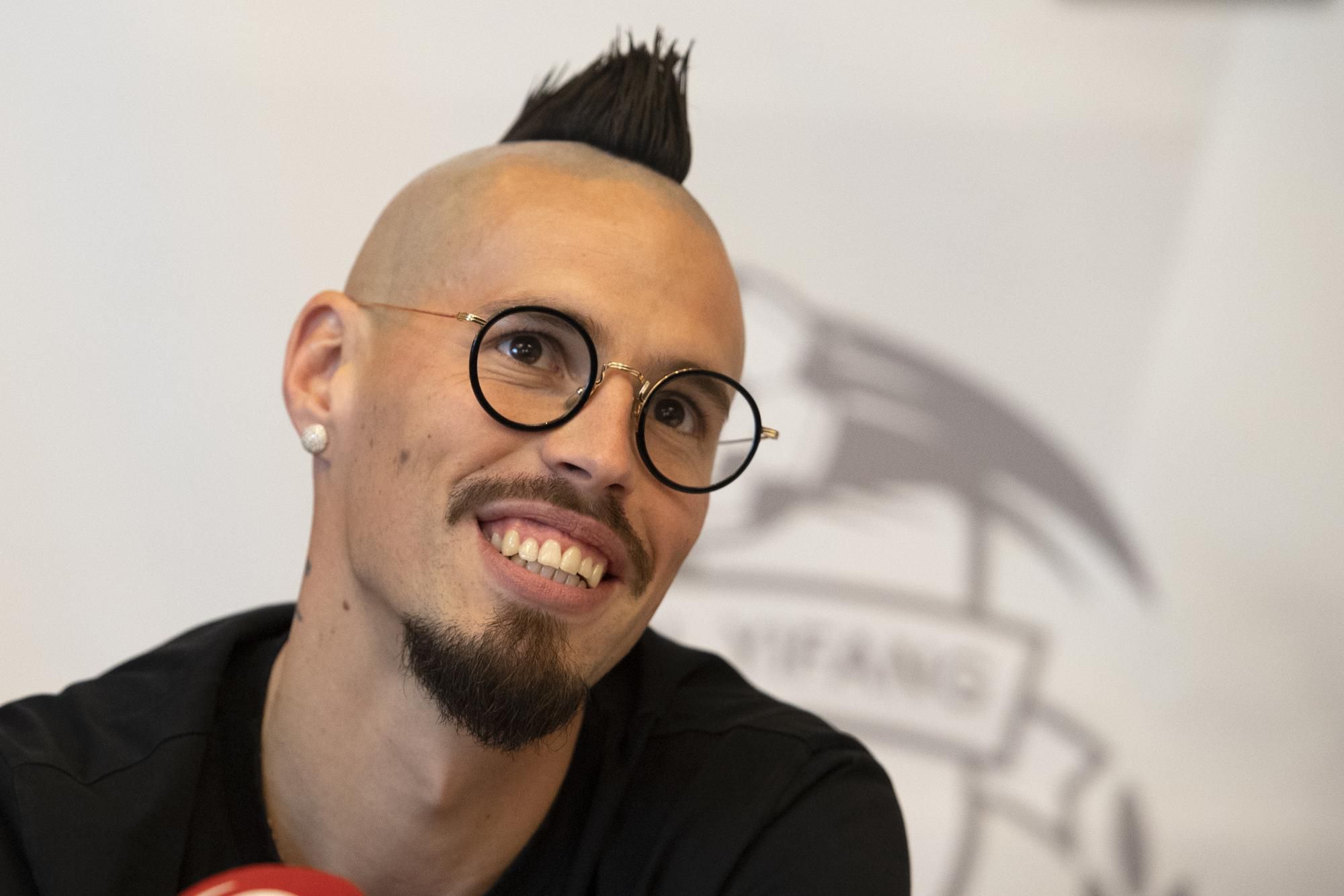 Slovenský futbalový reprezentant Marek Hamšík počas tlačovej konferencie pred odchodom do Číny.