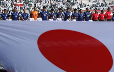 Ázijský pohár: Japonsko, Austrália a SAE postúpili do štvrťfinále