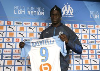 Mario Balotelli skompletizoval prestup do Marseille