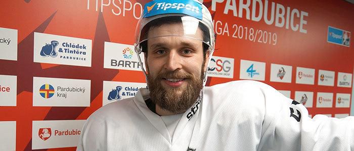 Marek Hovorka sa stal hráčom Pardubíc.
