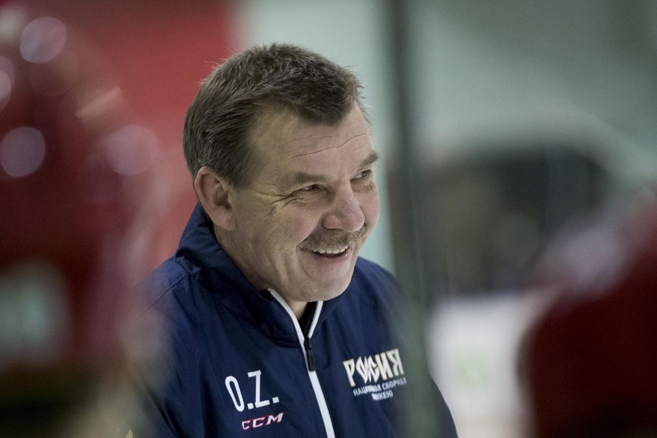 Hokejový tréner Oleg Znarok.