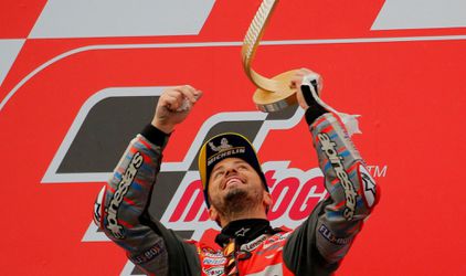 Talian Dovizioso na Ducati ovládol na záver seriálu Veľkú cenu Valencie