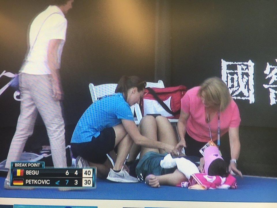 Andrea Petkovicová skolabovala na Australian Open