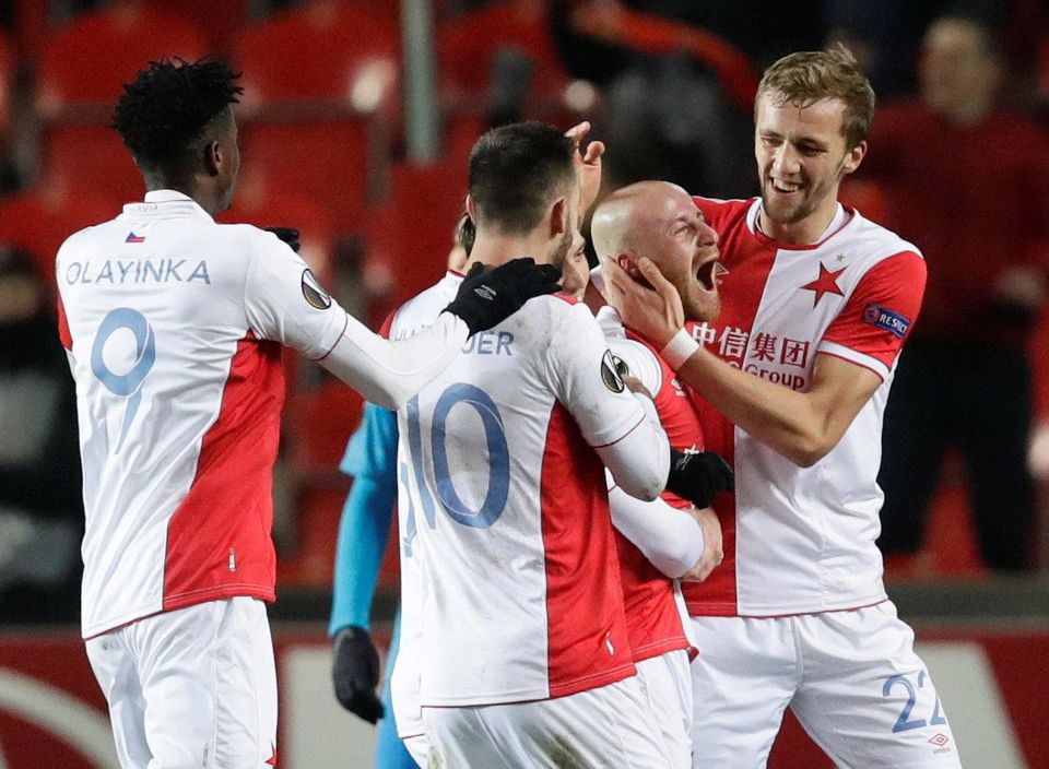 Miroslav Stoch sa raduje z gólu proti Zenitu Petrohrad v Európskej lige.