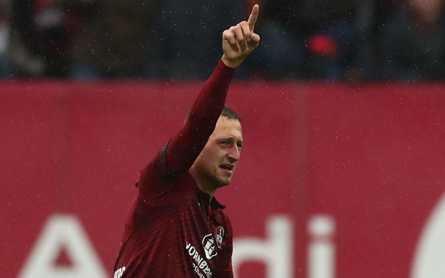Adam Zreľák oslavuje gól v drese 1. FC Norimberg