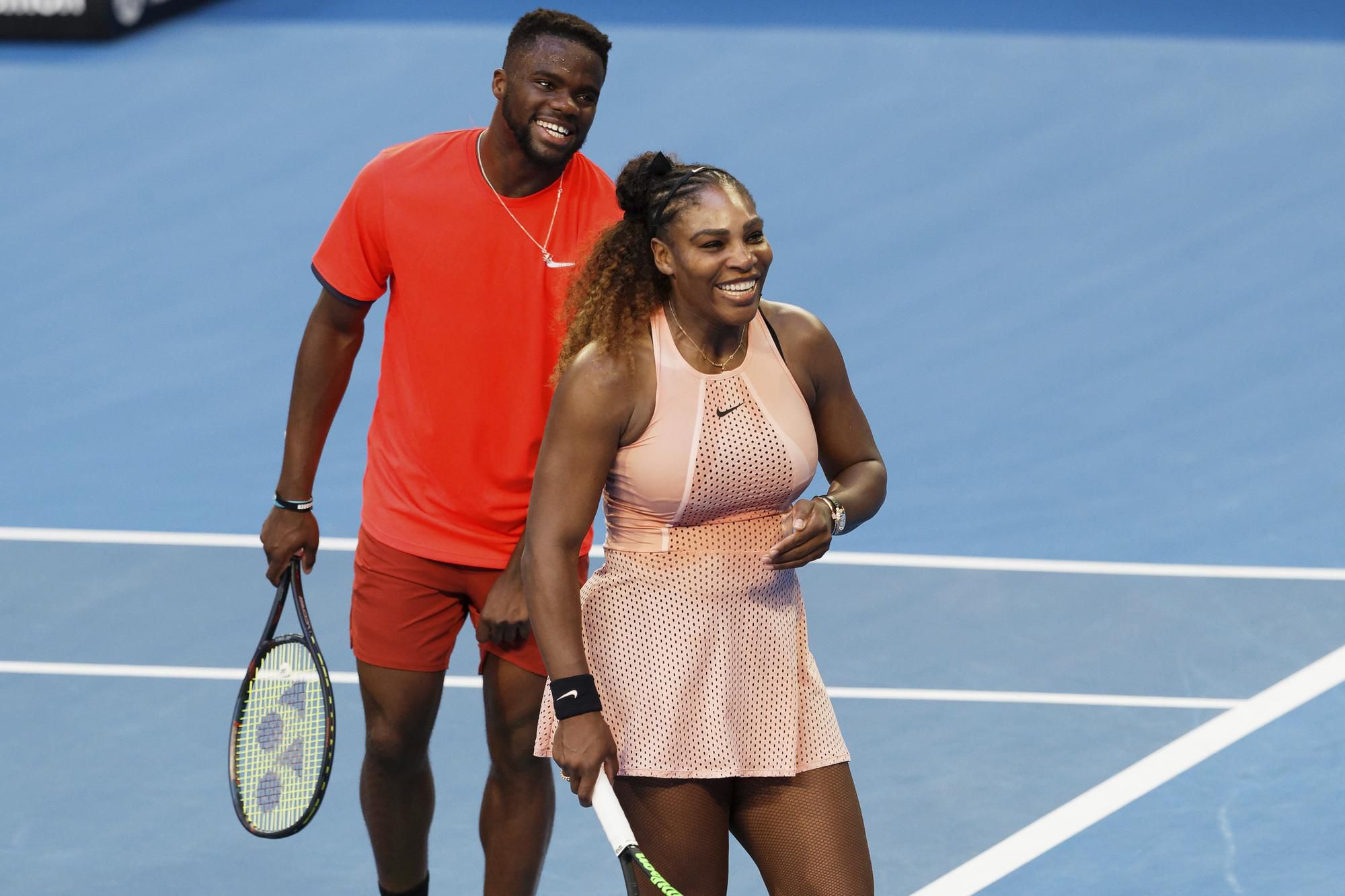 Serena Williamsová a  Frances Tiafoe